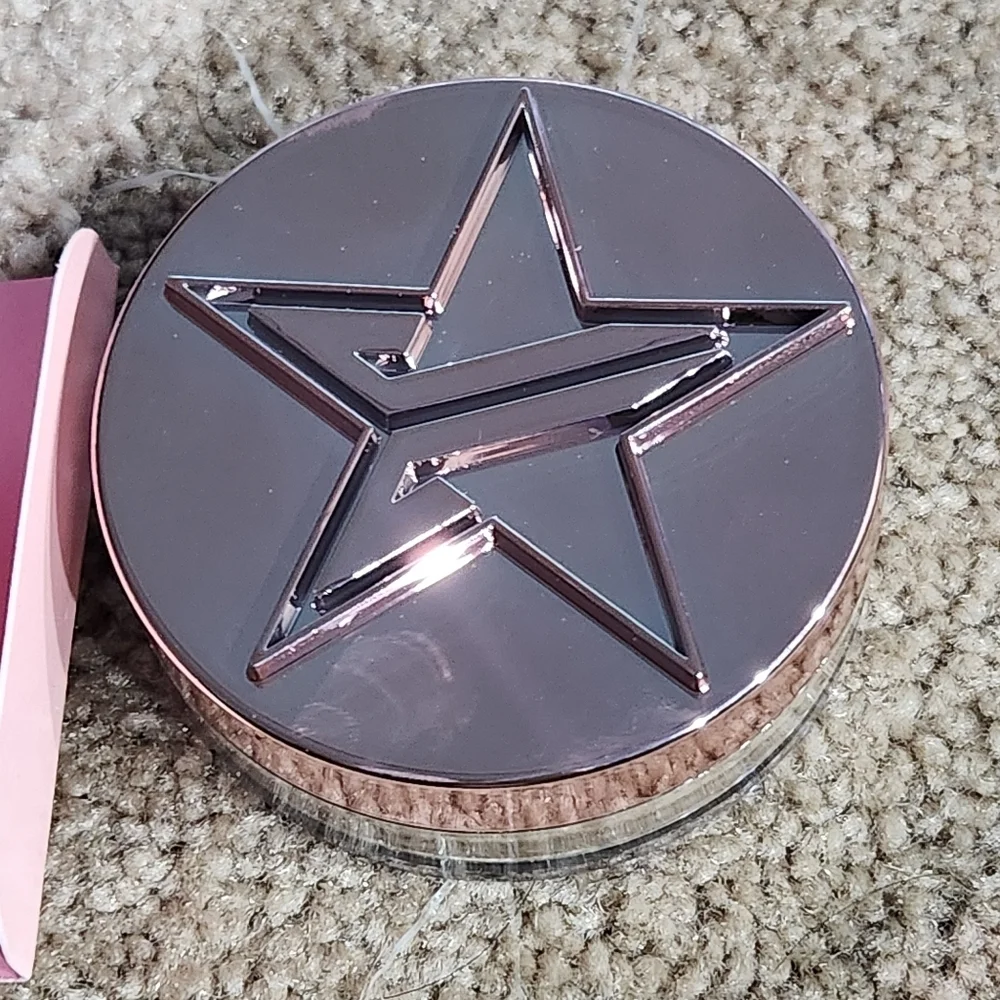 Jeffrey Starr Topaz setting powder NWT